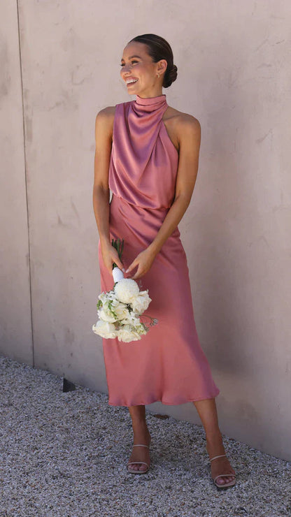Elegant Shimmer Maxi Dress