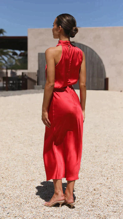 Elegant Shimmer Maxi Dress