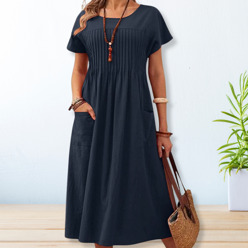 Flattering Comfort Dress with Pockets