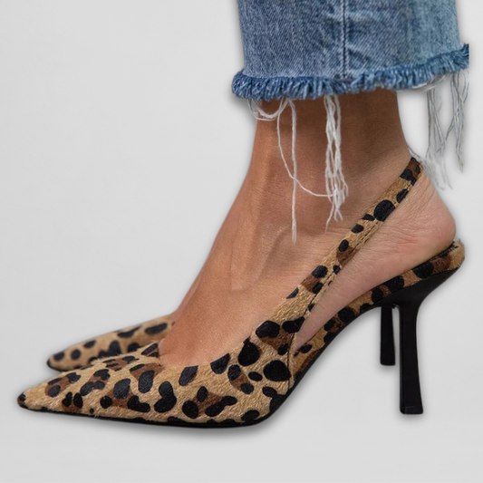 Chic Leopard Slingback Pumps