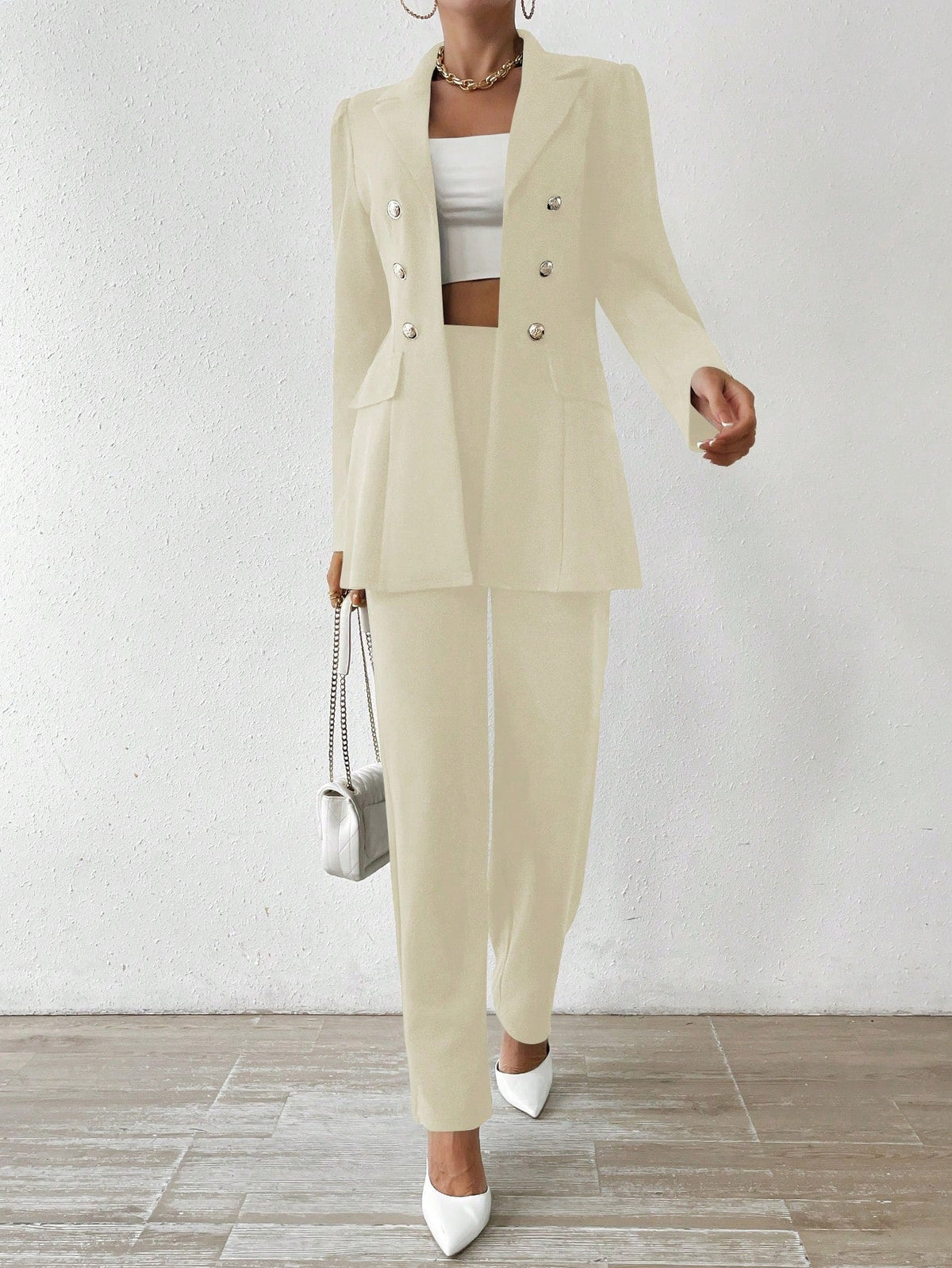 Elegant Long-Sleeve Suit