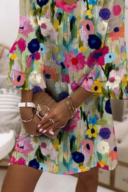 Chic Floral V-Neck Mini Dress