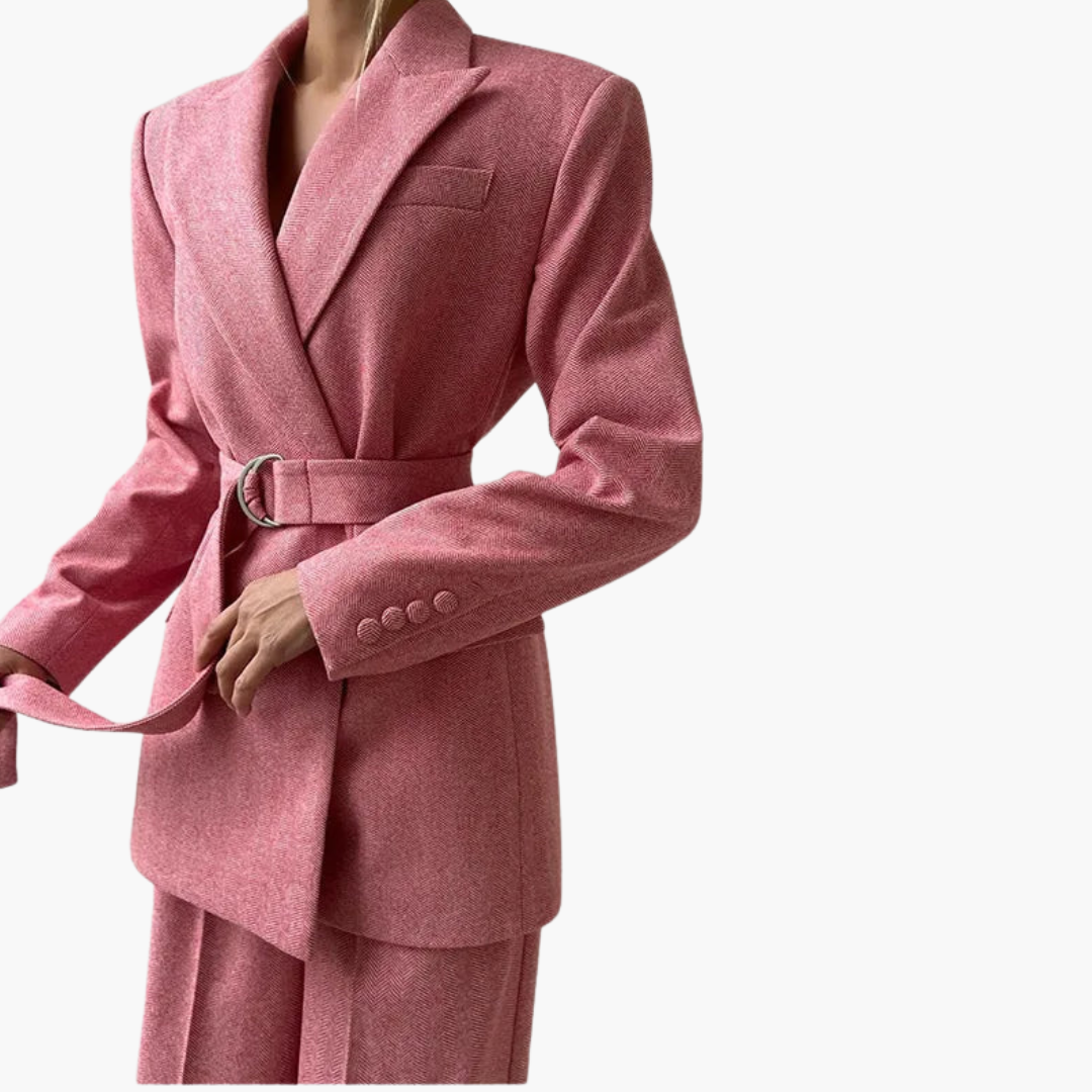 Elegant Command Suit