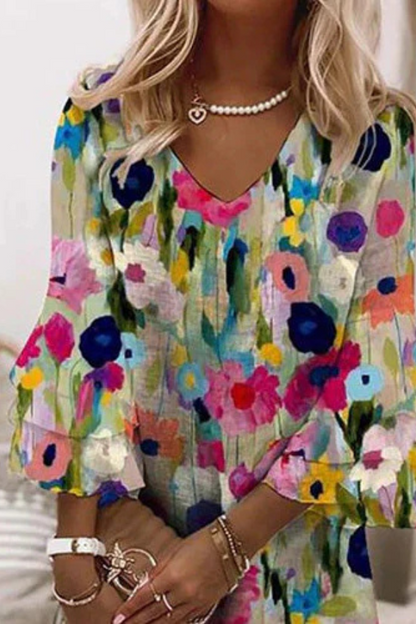 Chic Floral V-Neck Mini Dress