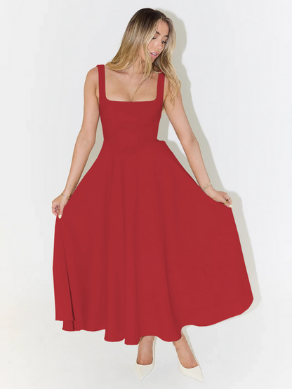 Elegant Figure-Enhancing Midi Dress