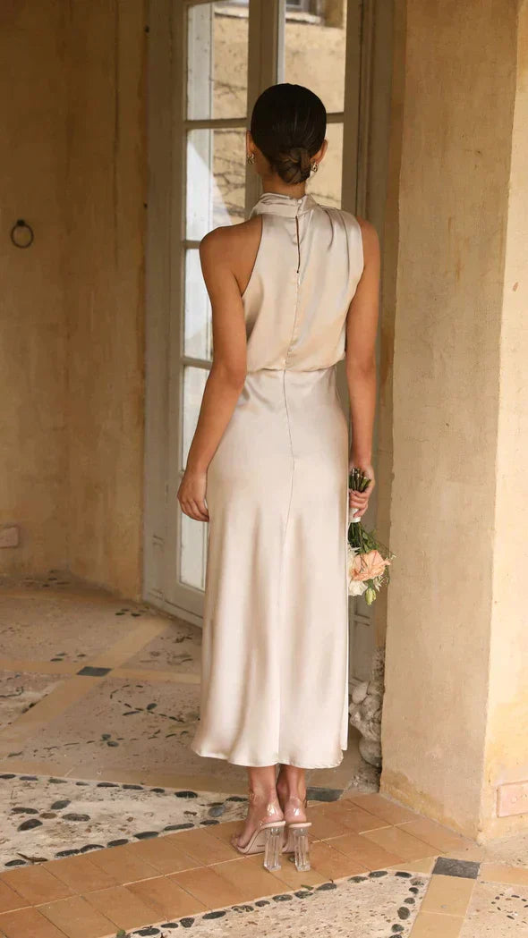 Elegant Shimmer Maxi Dress