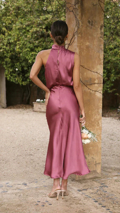 Elegant Shimmer Maxi Dress