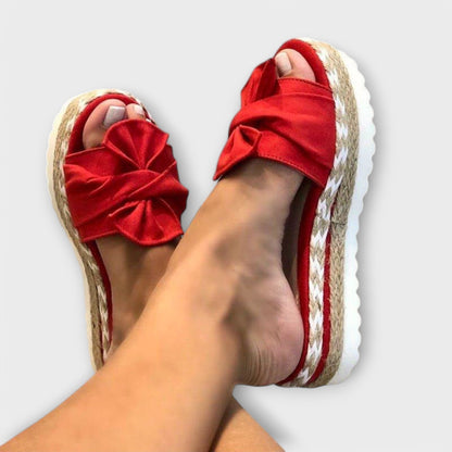 Ergo-Comfort Bow Sandals