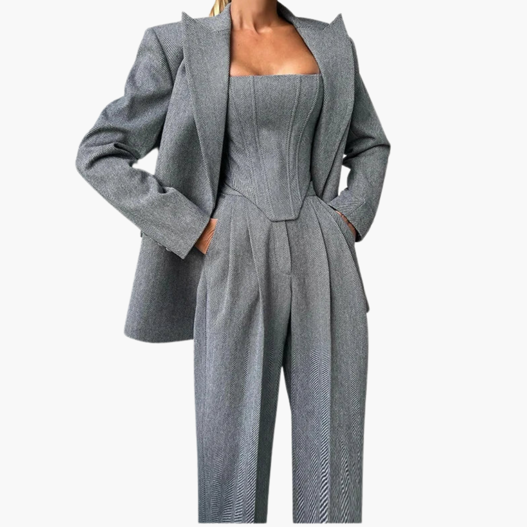 Elegant Command Suit