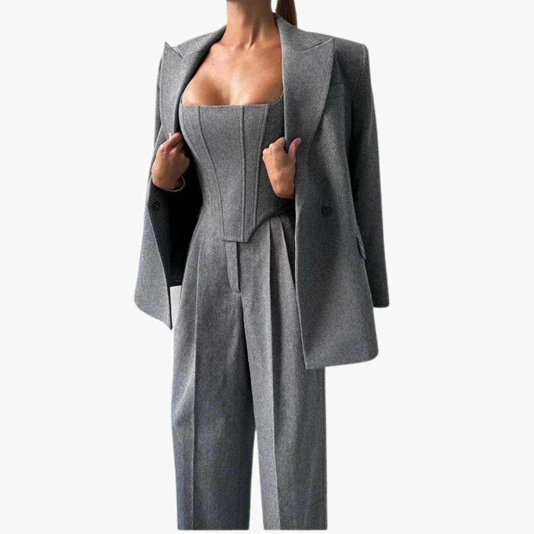 Elegant Command Suit