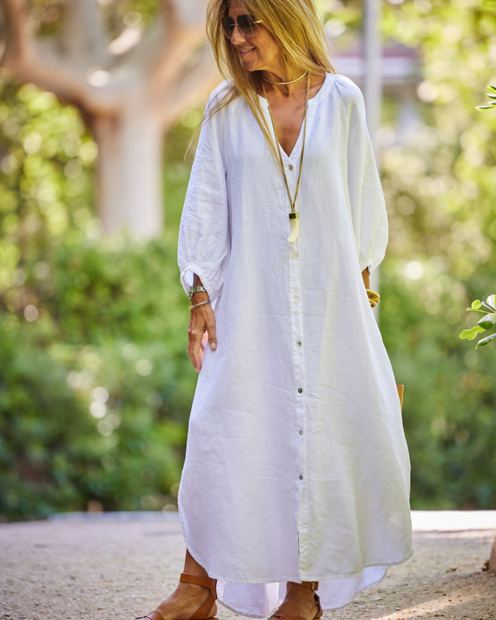 Figure-Enhancing Linen Summer Dress