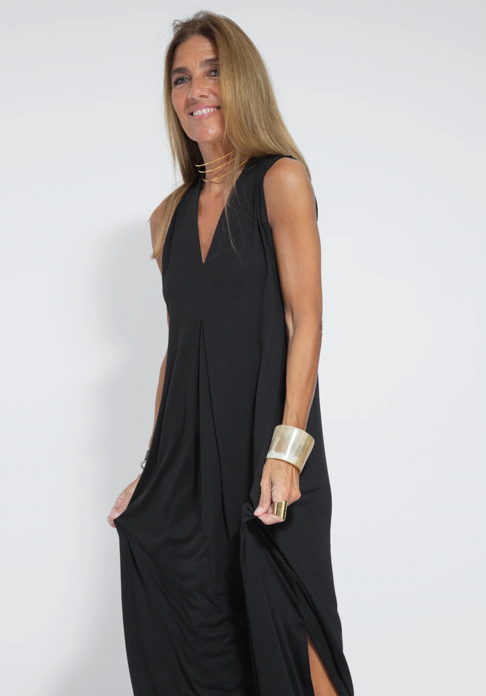 Elegant Curve-Hugging Dress Set
