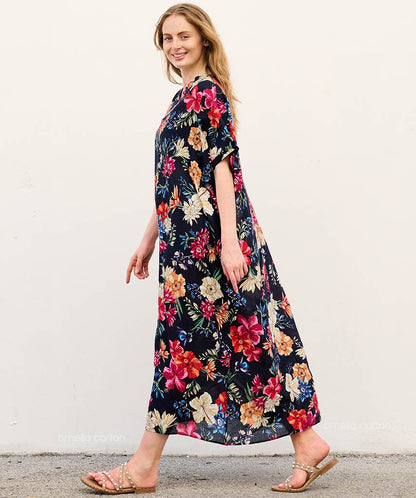 Elegant-Ease Pocket Dress