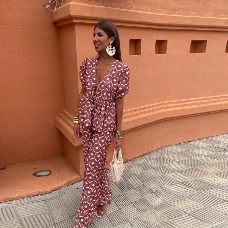 Bold Print Comfort Set