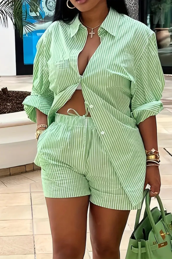 Effortless-Chic Women's Outfit
