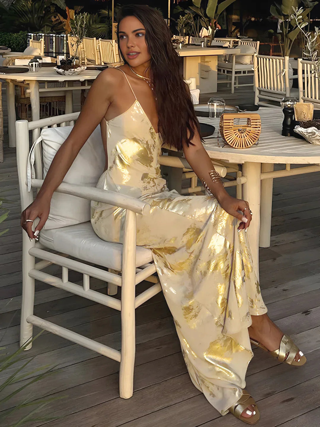 Flattering Metallic Backless Evening Dress