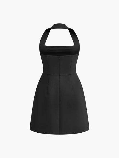 Elegant Halter Accentuates Your Curves