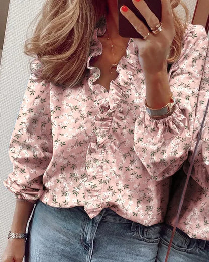 Flattering Slim Ruffle Blouse