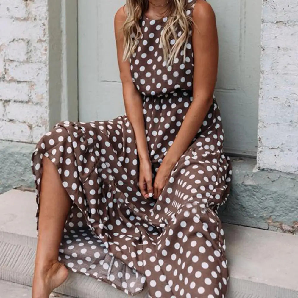 Chic Dot Dress for Unmatched Comfort