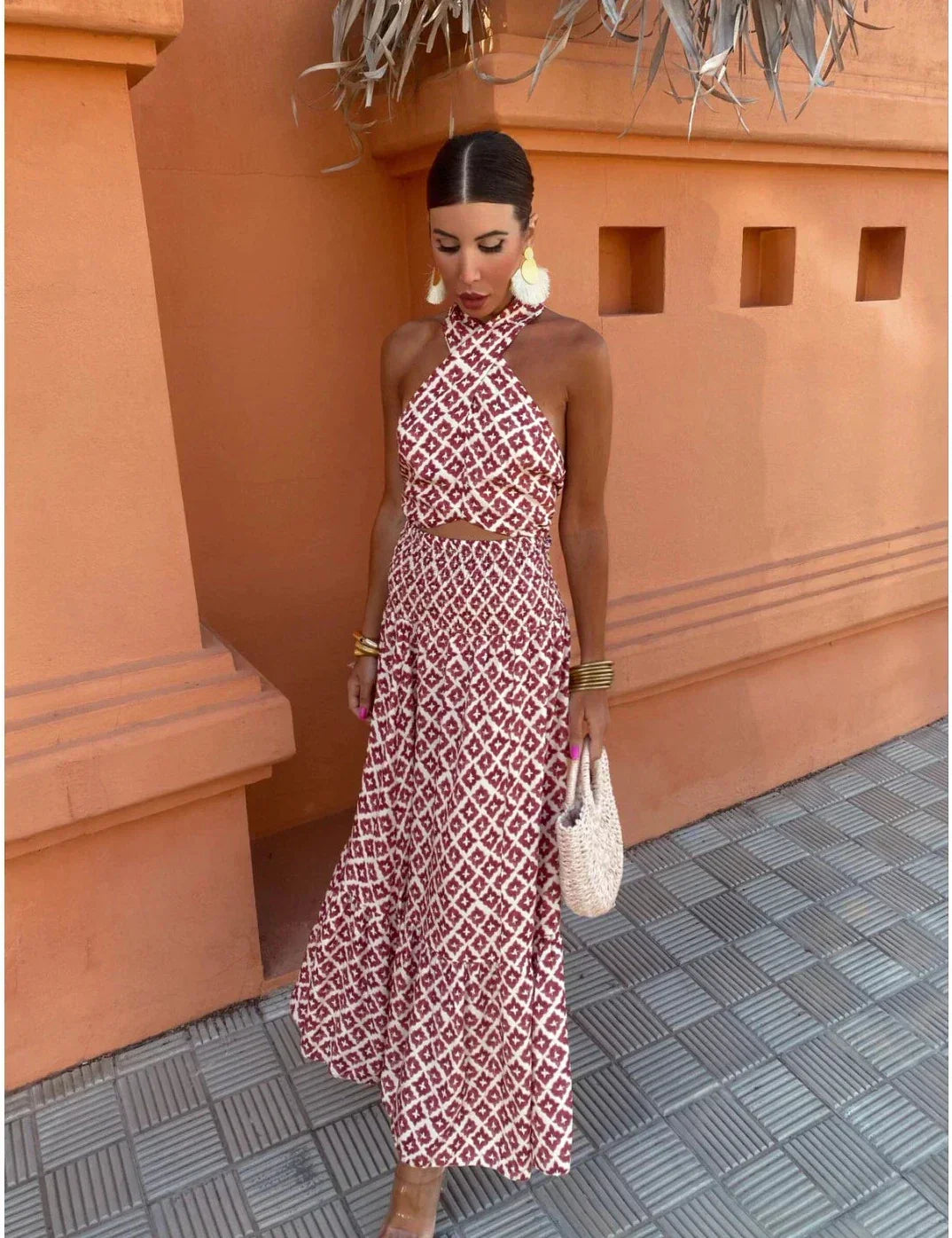 Elegant Off-Shoulder Midi Dress