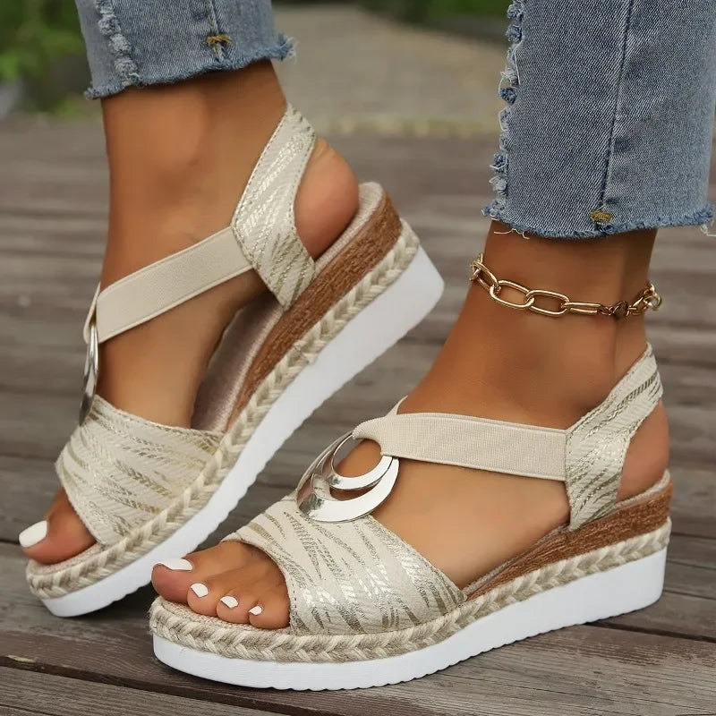 Elegant Sandals for All-Day Comfort