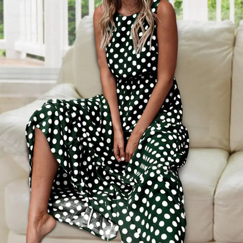 Chic Dot Dress for Unmatched Comfort