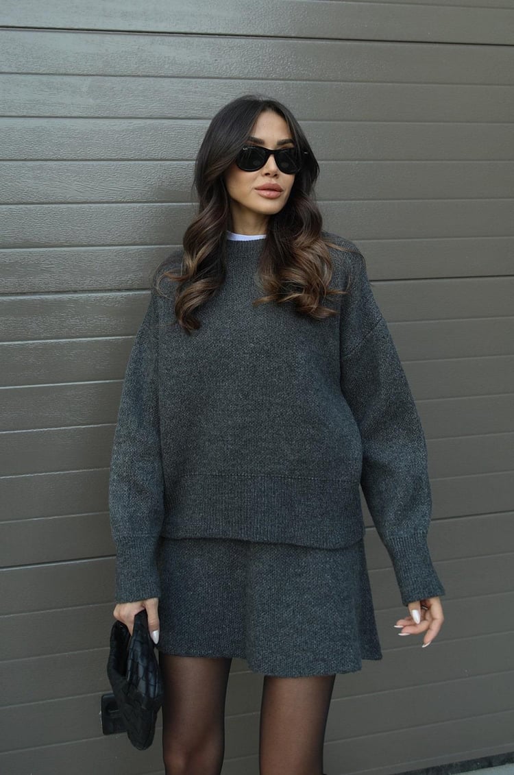 Sculpting Two-Piece Set