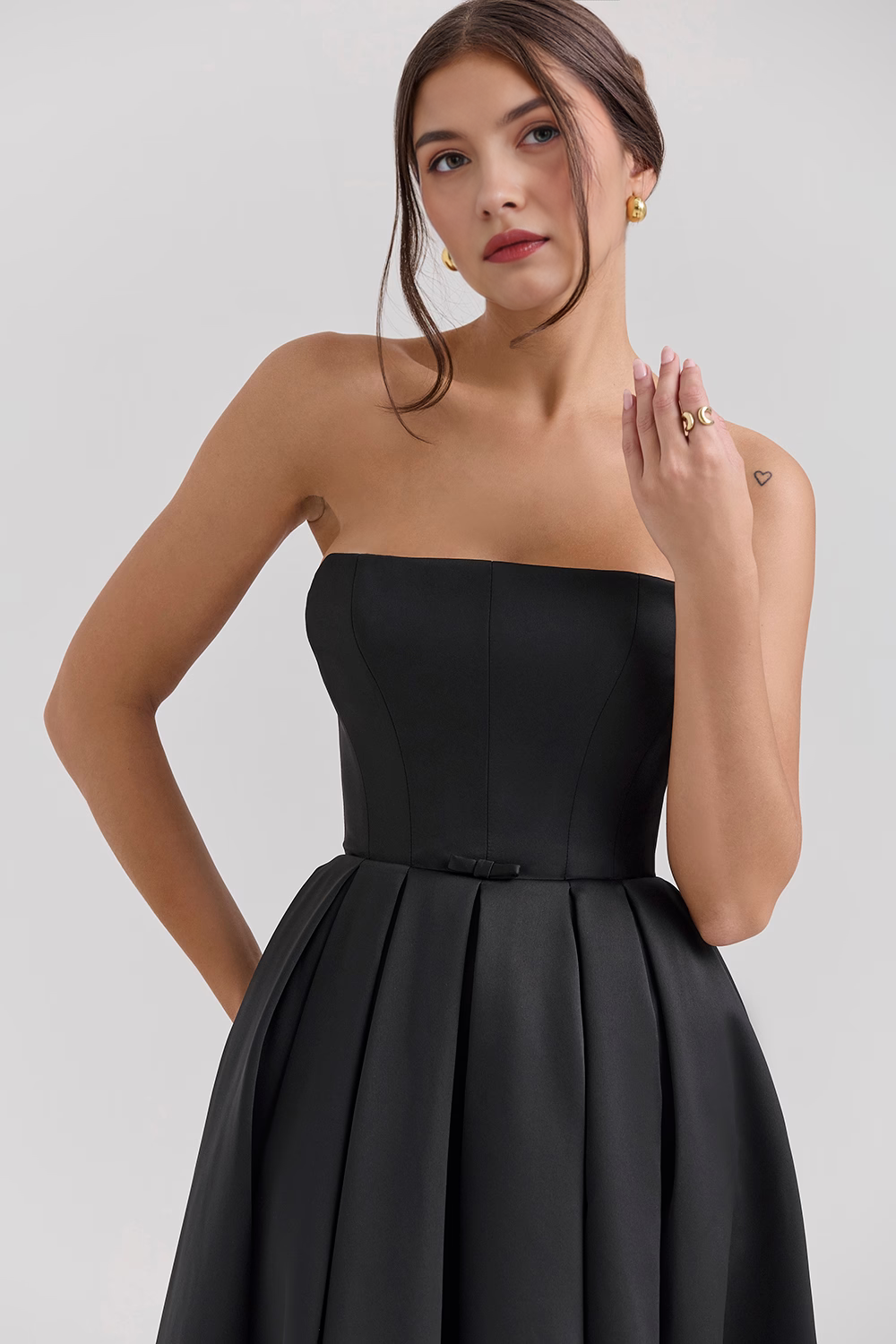 Elegant Corseted Midi Dress