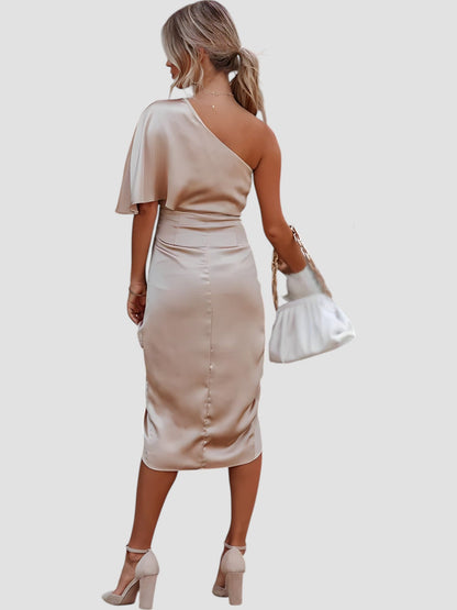 Elegant Flowing Dress
