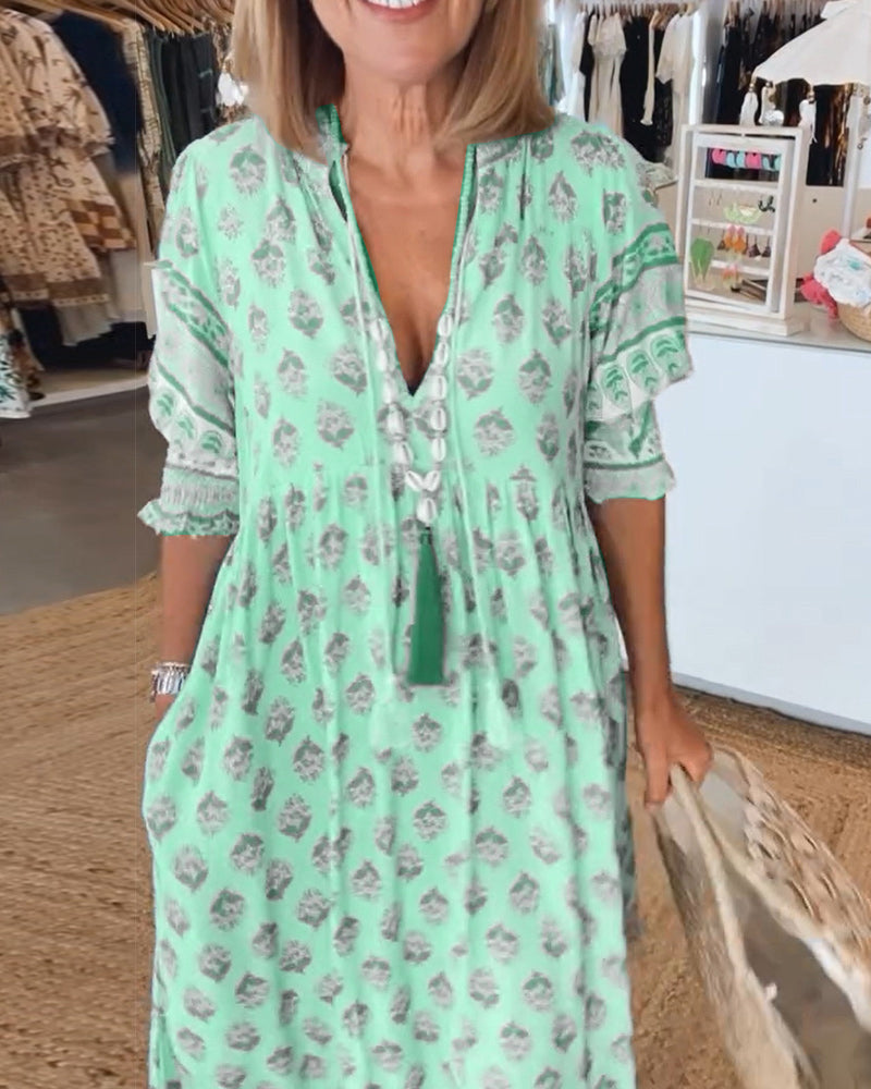 Flattering Boho Lantern Sleeve Dress