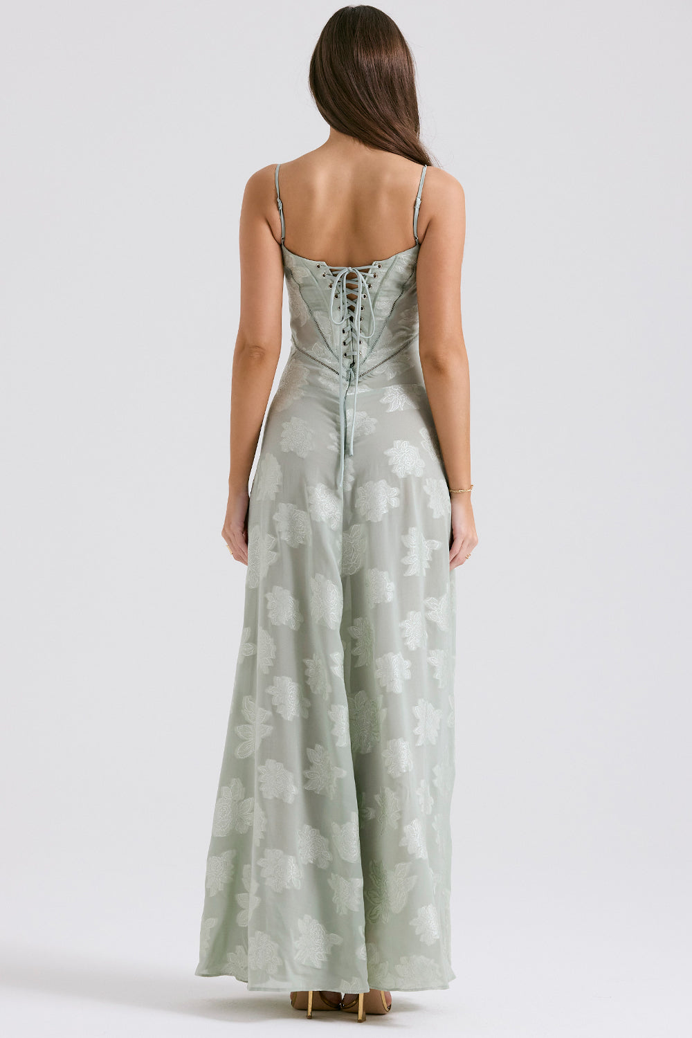 Romantic Floral Gown for Timeless Beauty