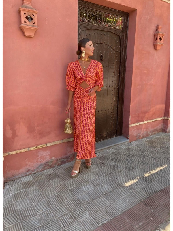 Elegant Mid-Length Summer Dress